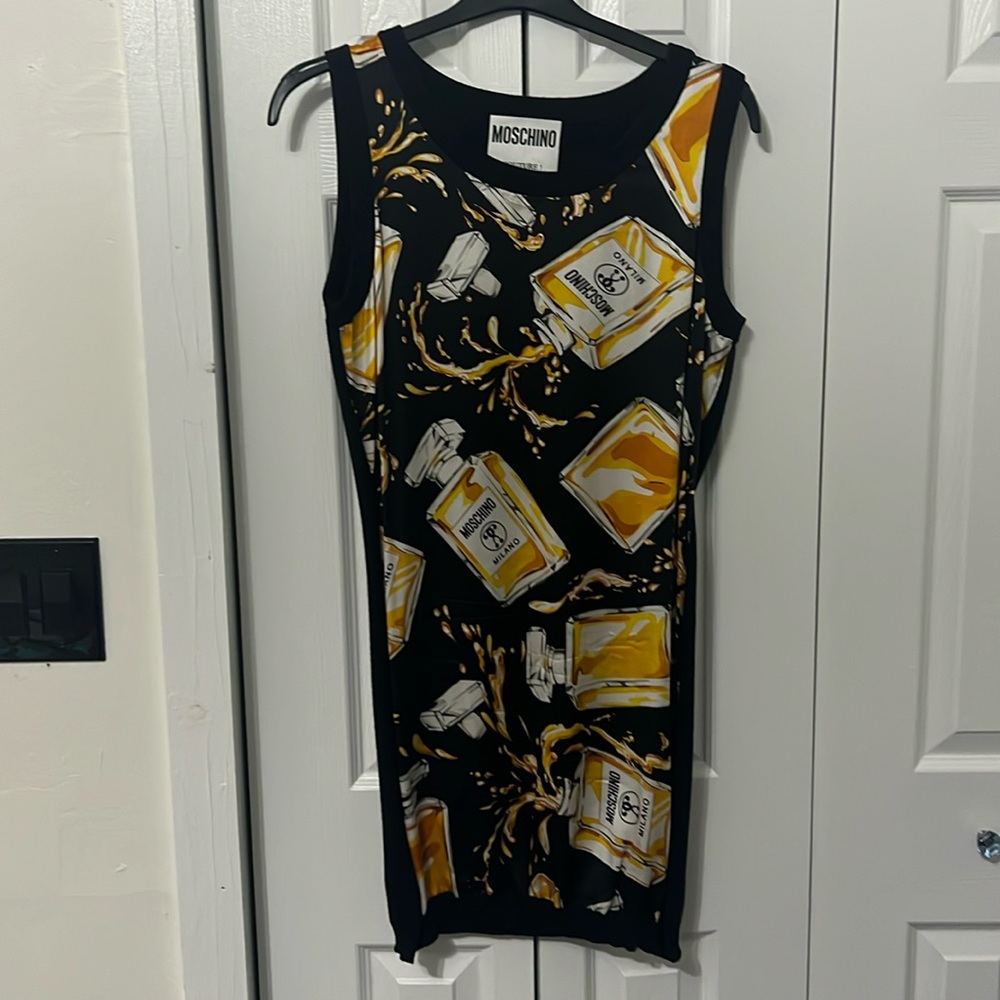 Love this moschino dress!